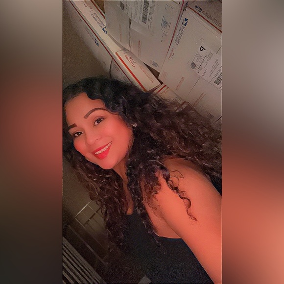 🛍️🌸🩷🎊LIVE SHOW NOTIFICATIONS 🩷🛍️🩷🌸 - Picture 2 of 8